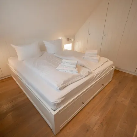 Haus Ellenbogen List