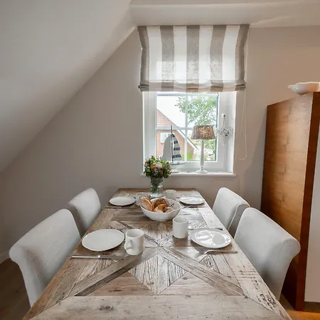 Haus Ellenbogen *